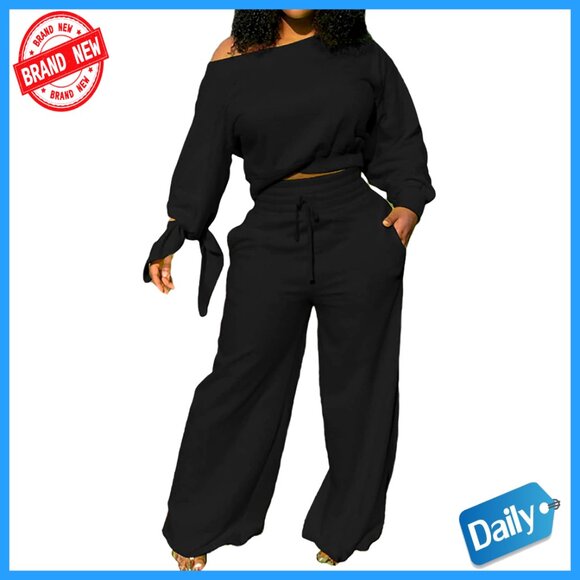 Large Polyester Spandex Sweatsuit Set with Pockets for Casual Wear